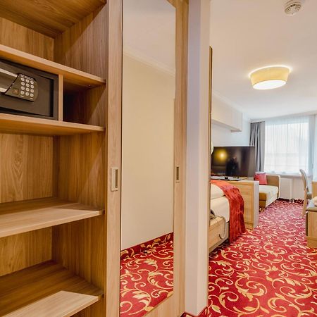 Hotel Norica - Thermenhotels Gastein Mit Dem Bademantel Direkt In Die Therme Bad Hofgastein Eksteriør billede