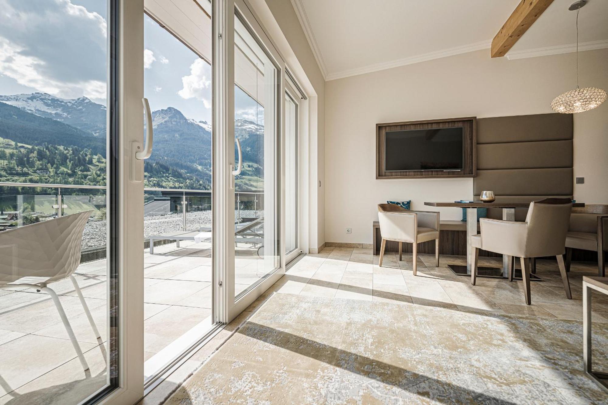 Hotel Norica - Thermenhotels Gastein Mit Dem Bademantel Direkt In Die Therme Bad Hofgastein Eksteriør billede